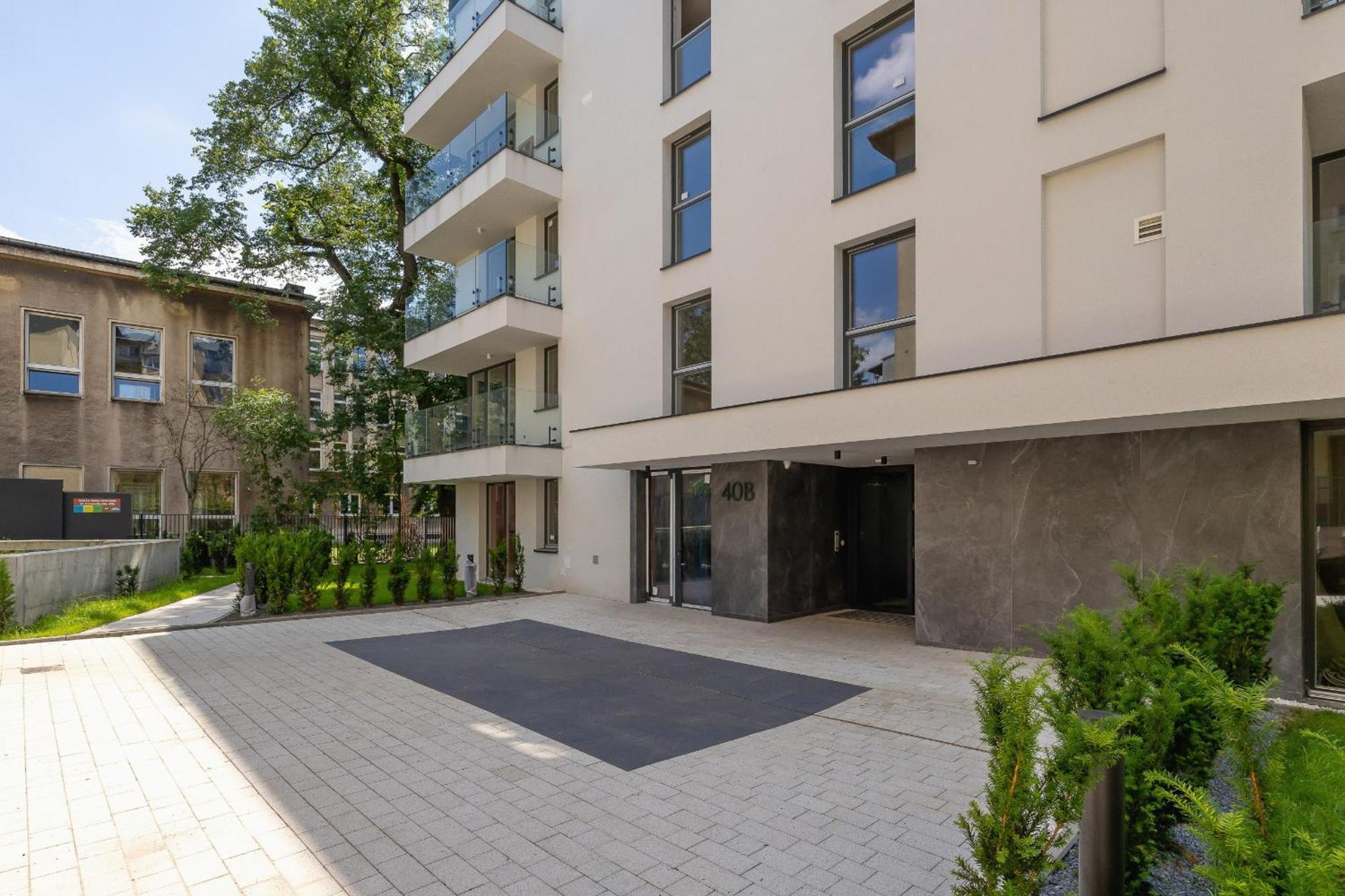 Krowoderska Apartment With Balcony Near City Center By Rent Like Home Krakau Exterior foto